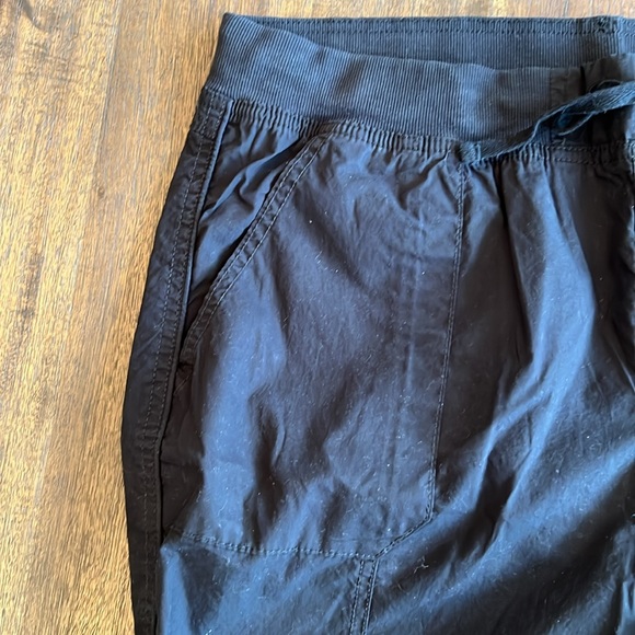 TOMMY HILFIGER Womens Black Drawstring Waist Rolled Cuffs High Waist Shorts L - Picture 5 of 12